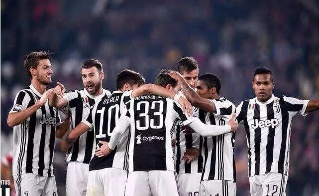 足球联赛赛季最佳球员排行榜公布（足球联赛赛季最佳球员评选结果出炉）