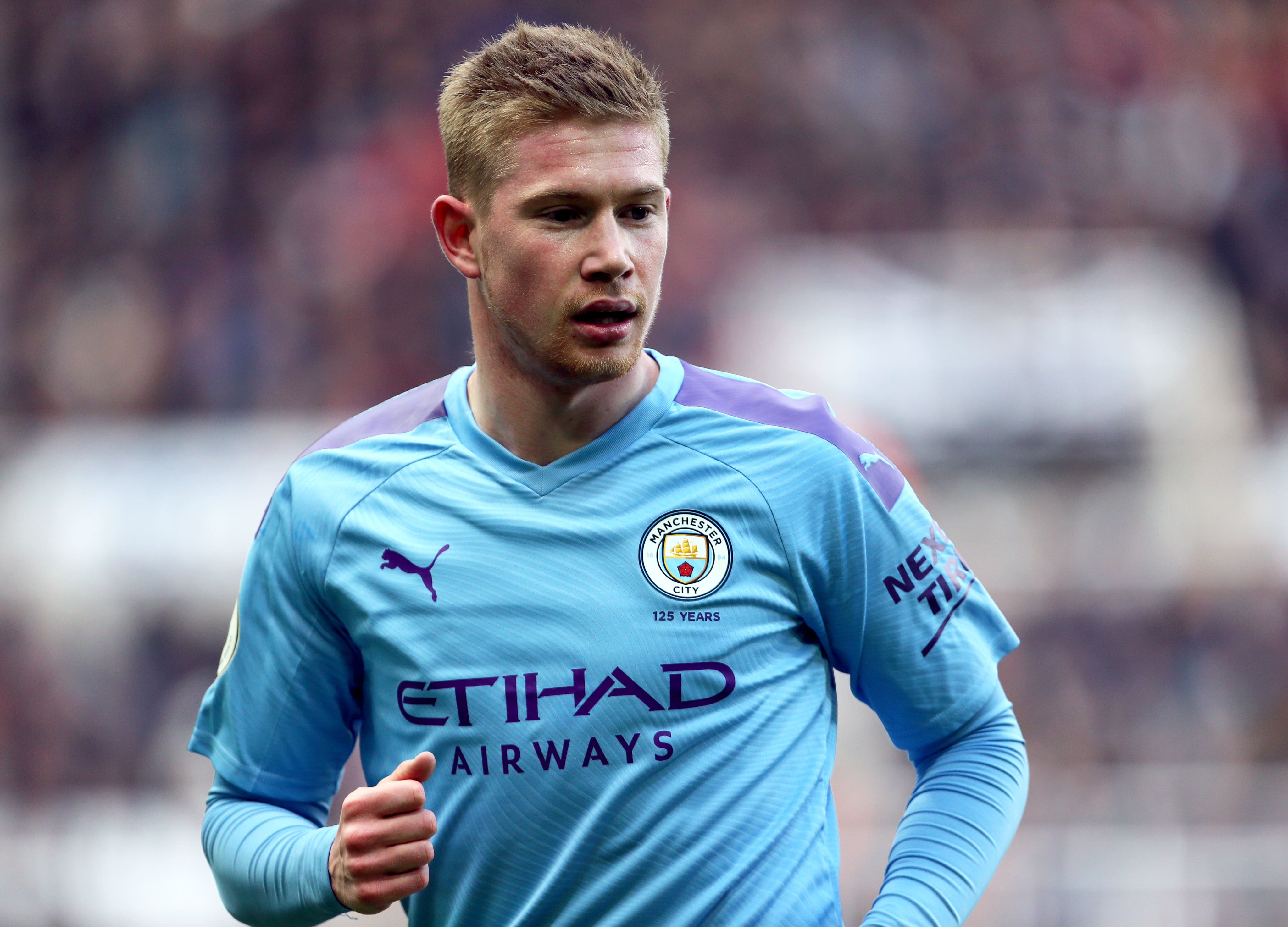 马切吉亚尼：奥古斯托客串不了右路；索默的扑救有问题（马切吉亚尼：奥古斯托不适合踢右路，索默的扑救存在问题）