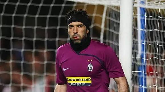 赵宇豪：祝福尹鸿博未来一切顺利；祝愿河南队足协杯夺冠（赵宇豪：祝尹鸿博前程似锦，盼河南队捧起足协杯）