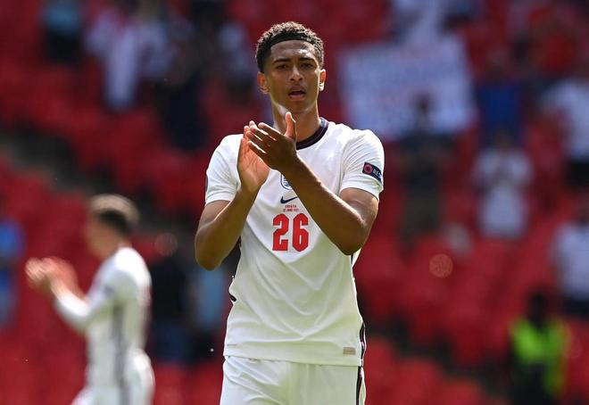 蒋光太、莱昂纳多两大核心缺战，尝到甜头的穆斯卡特把 541 阵型进行到底（蒋光太、莱昂纳多双核缺阵，穆斯卡特尝到甜头后决定将541阵型贯彻到底）