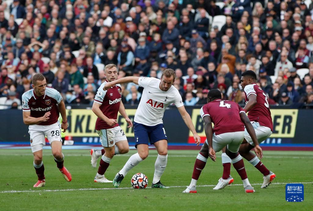 乏力！西汉姆联自21年3月战曼联以来，首次英超半场无射门（低迷！西汉姆联自2021年3月对阵曼联后首次在英超半场零射门）