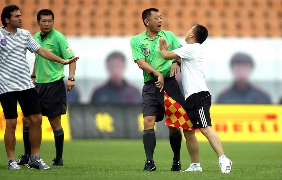 转会新动态！王牌外援签深圳，国脚中卫转投升班马，港脚选择国安（转会速递：王牌外援加盟深圳，国脚中卫投奔升班马，港脚签约国安）