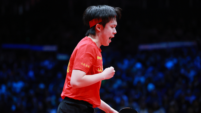 北青：向余望不参加冲超庆祝直奔U22，确认下赛季留在铜梁龙（北青：向余望缺席冲超庆祝赶赴U22，已确定下赛季继续效力铜梁龙）